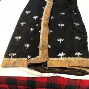 Black Indian saree without blouse